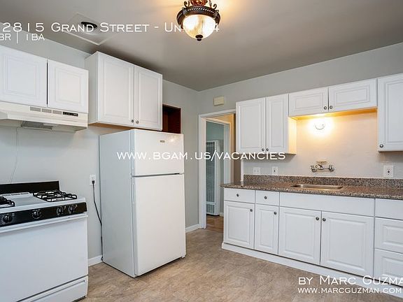 4th image of 22815 Grand St APT 14