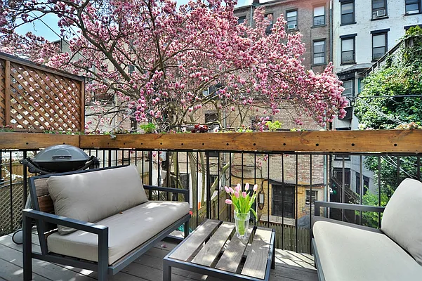 Sold by Corcoran | media 13