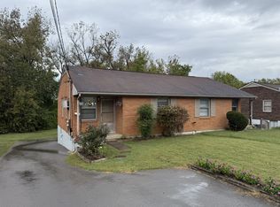 354 Foxglove Dr, Nashville, TN 37211