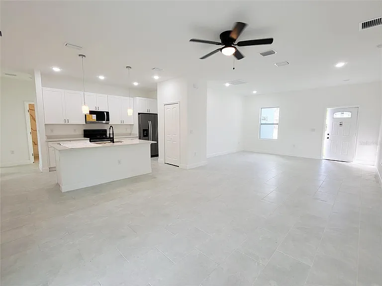 415 Tonklin Rd SW — Photo 5