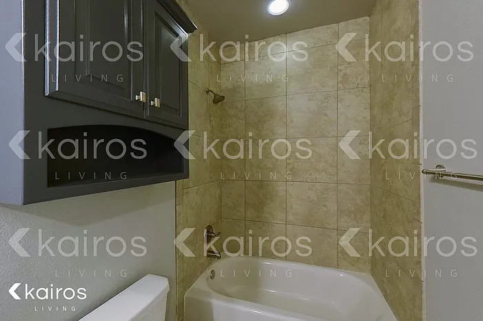 7308 Mosley St — Photo 18