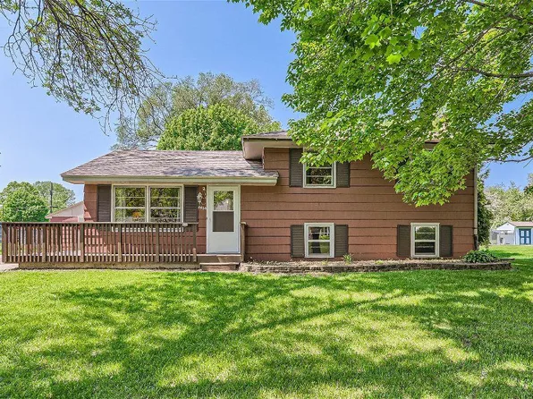 8650 Ingersoll Ave S, Cottage Grove, MN 55016