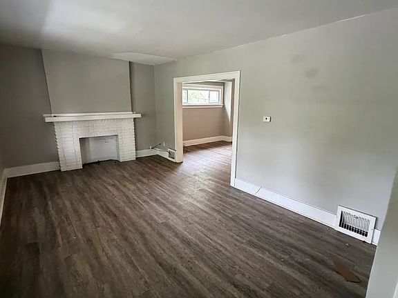 5th image of 3548 Willys Pkwy #2