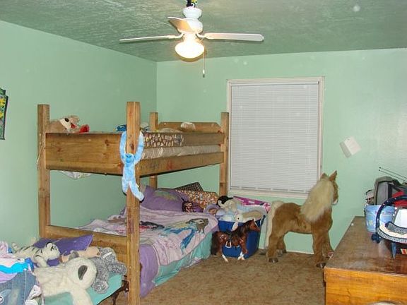 this bedroom has a walk in closet