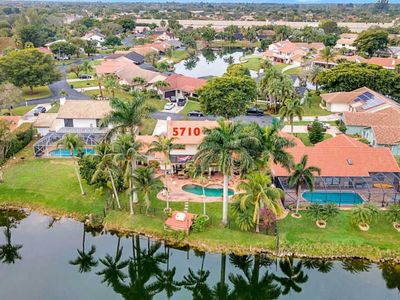 5710 Meadhaven St, Davie, FL, 33331