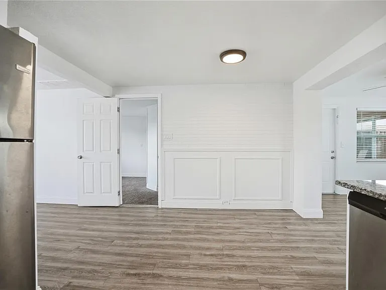 3301 Rosefield Dr — Photo 17
