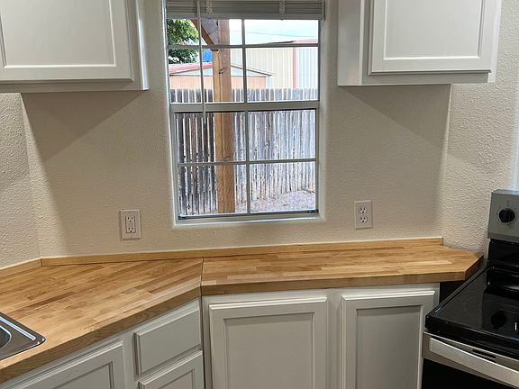 4th image of 3059 Tenorio Dr