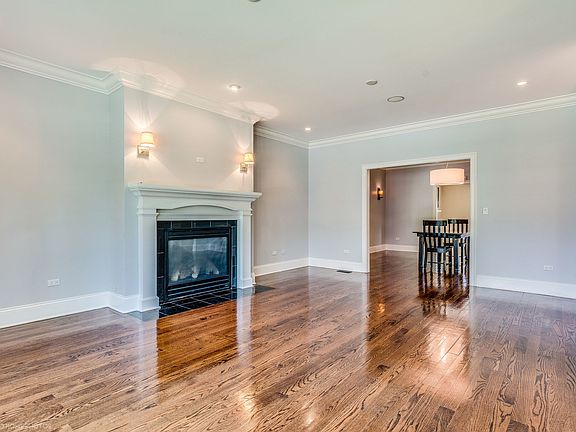 5th image of 10211 S Hoyne Ave