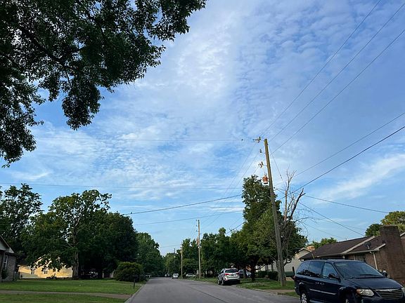 5th image of 4368 Baton Rouge Dr