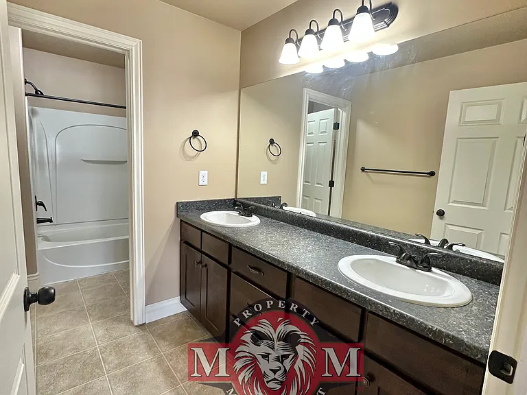 24 E Opequon Rd — Photo 37