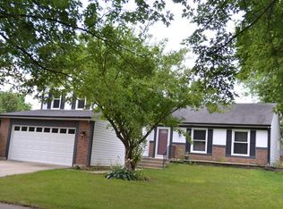 1063 Churchill Dr, Bolingbrook, IL 60440
