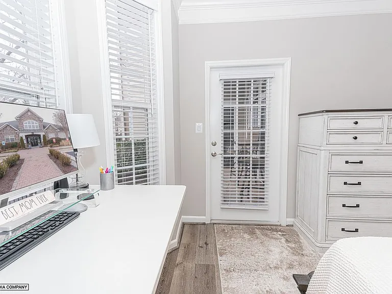 502 Sunset View Ter SE #107 — Photo 12