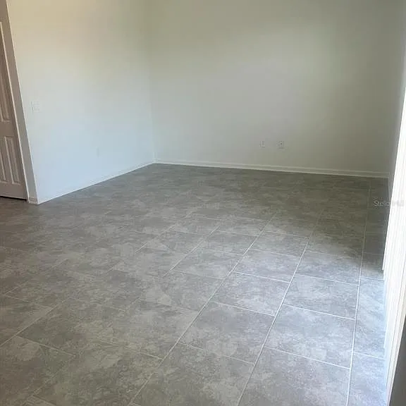 3319 Laurent Loop #3319 — Photo 13