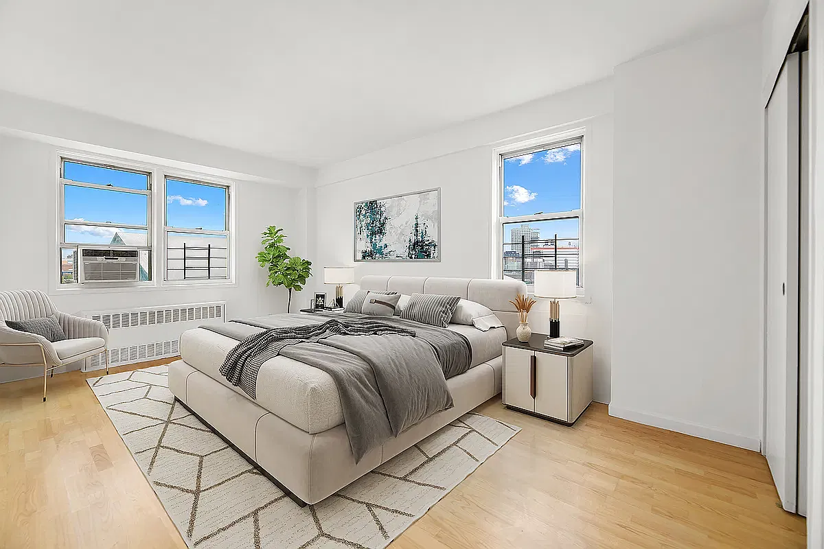 15 West 139th Street — Photo 2