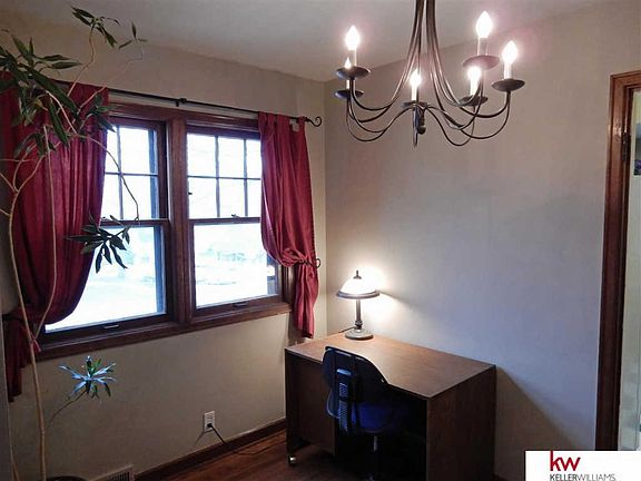 5th image of 5220 Pinkney St