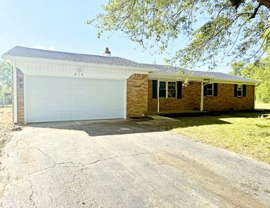 214 Corottoman Ct, Avon, IN, 46123