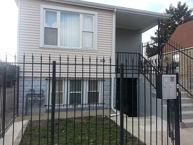 1st image of 814 N Saint Louis Ave