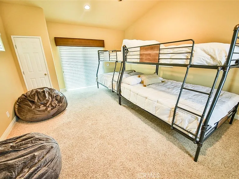 80740 Indian Springs Dr — Photo 38