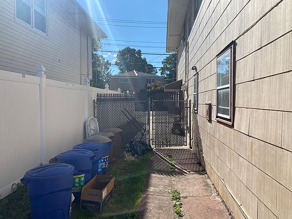 5th image of 25 Wilson Ave
