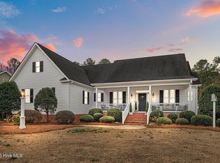 25 Indian Trl, Washington, NC 27889