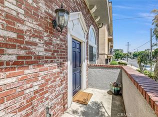 8741 Darby Ave SUITE 10, Northridge, CA 91325