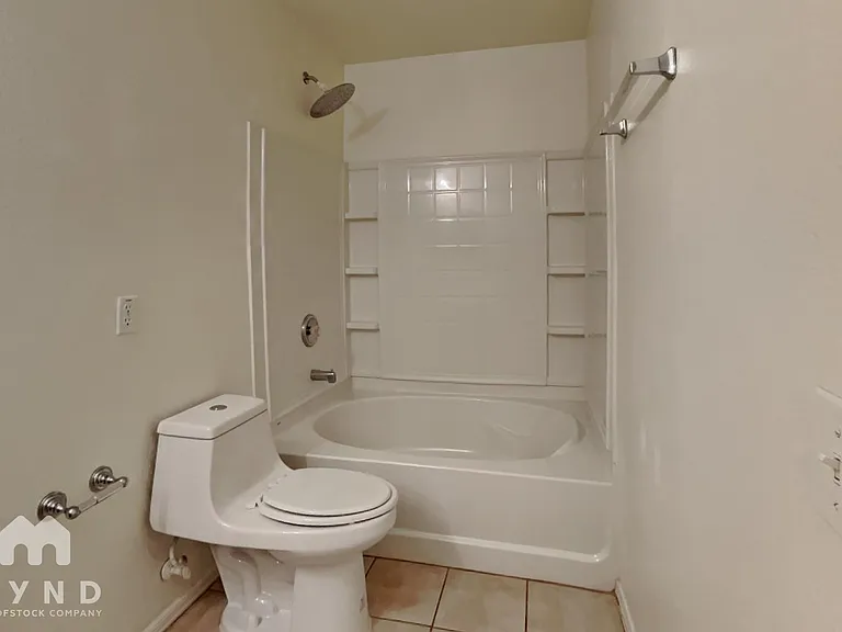 1886 E Cowboy Cove Trl — Photo 9
