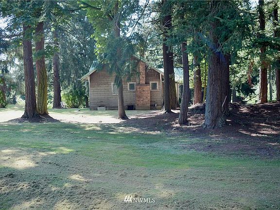 2nd image of 6692 Vista Dr