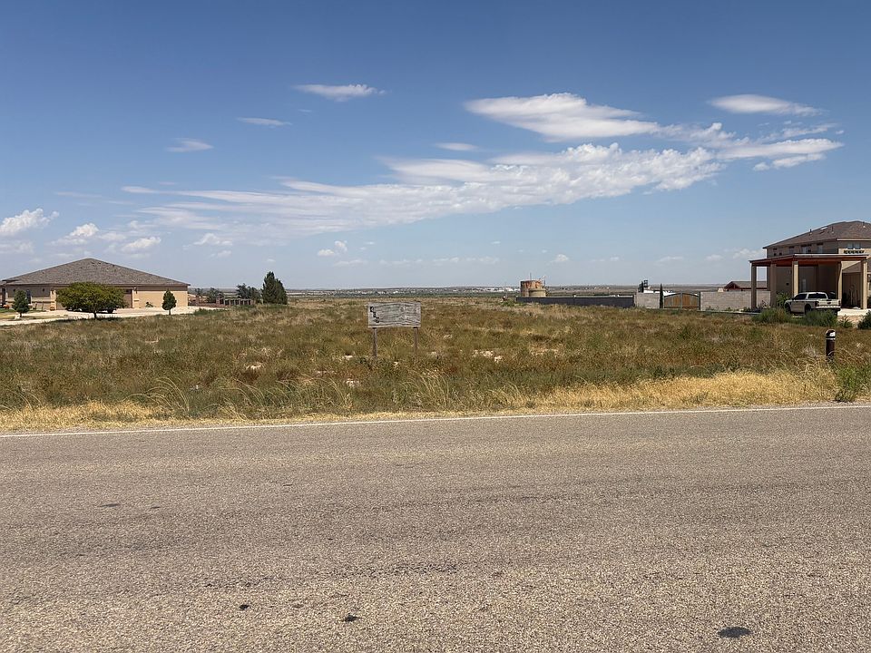 2nd image of 409 S Haldeman Rd