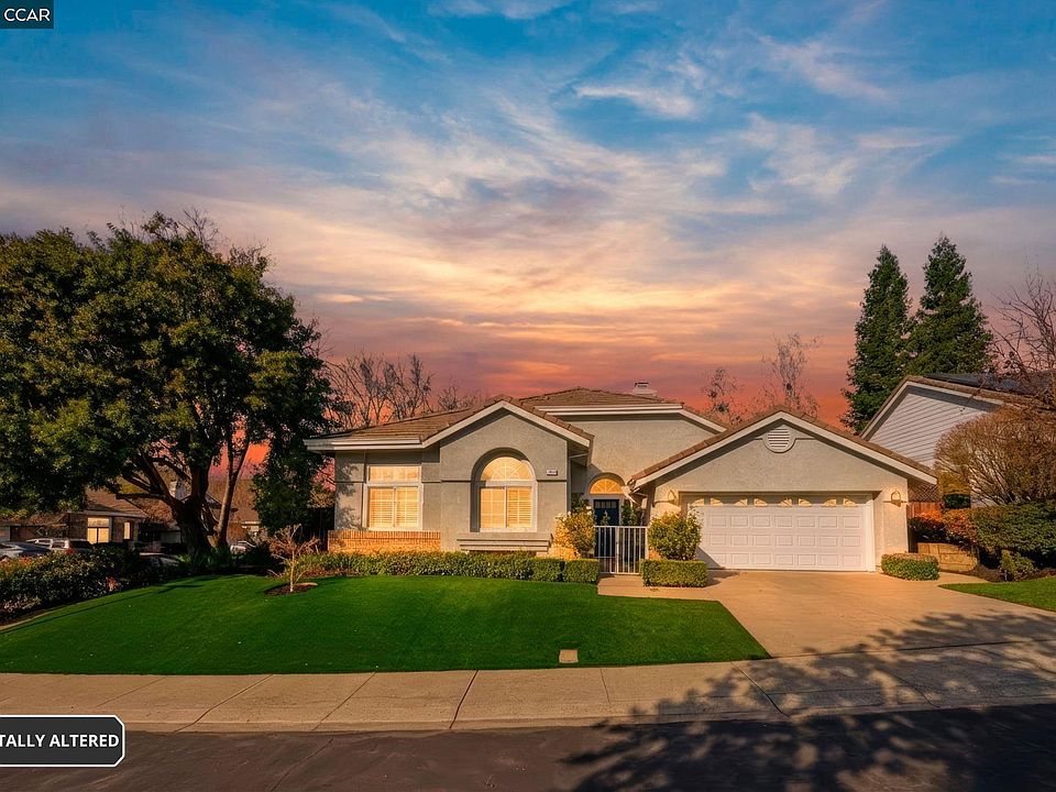 1st image of 300 Bonaire Ct