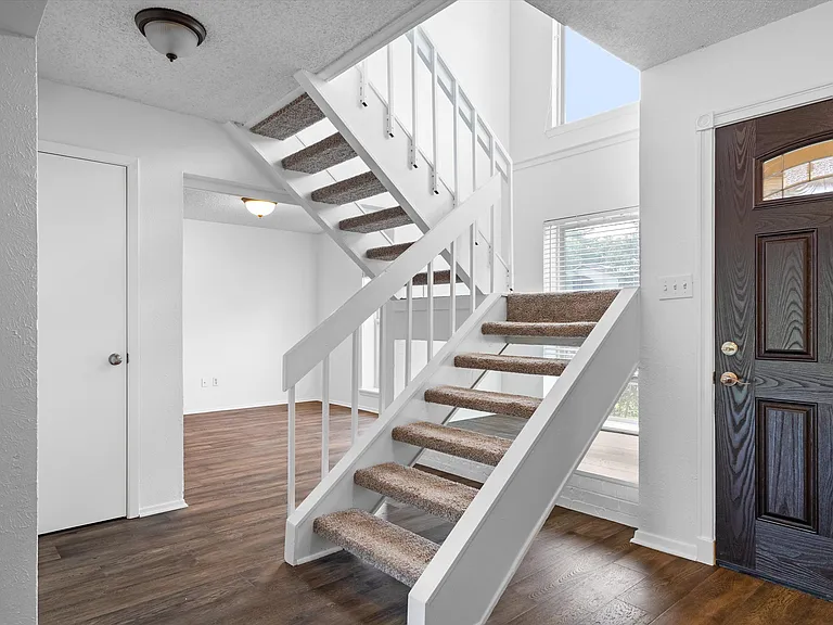 222 Wildfire Dr — Photo 10