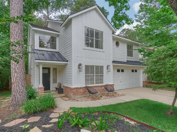 38 E Gaslight Pl, Spring, TX 77382