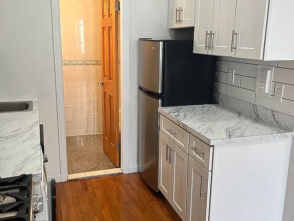 2nd image of 486 E 74th St APT 4A