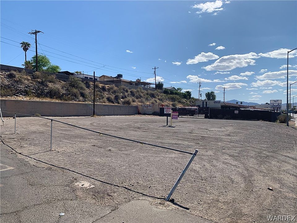 2nd image of 1900 Highway 95