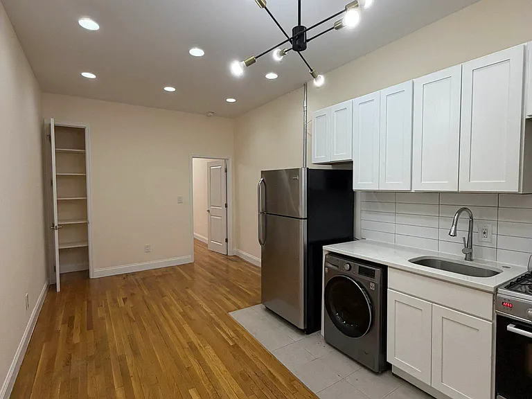 433 Rogers Ave #1 — Photo 1