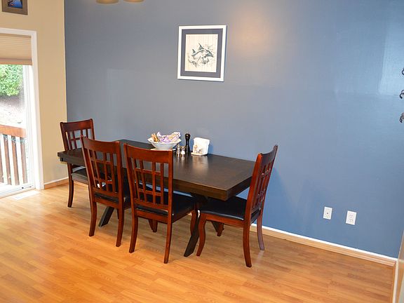 4th image of 186 Foltim Way