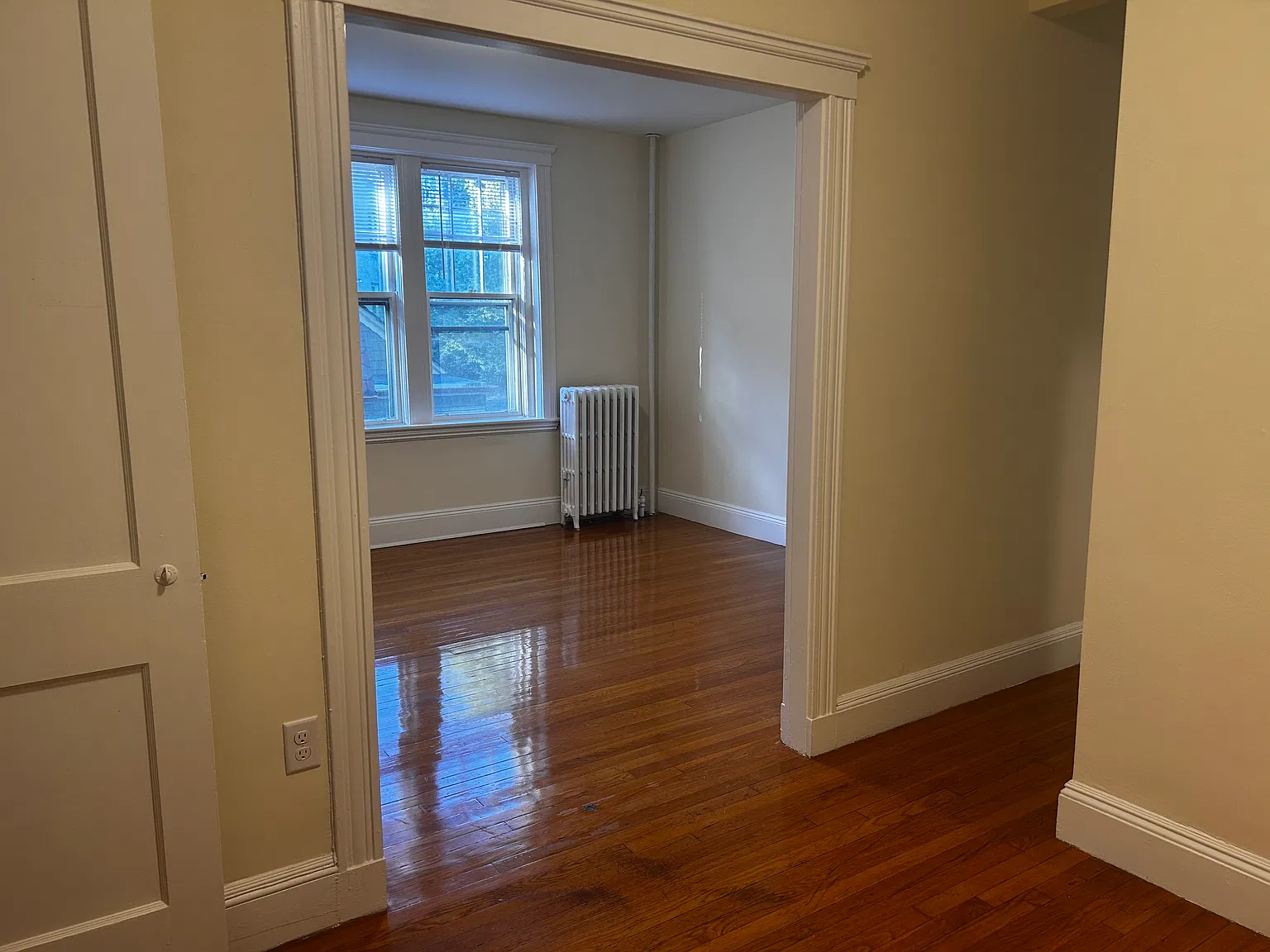 1 bed, 700 sqft, $2,475 — Photo 3