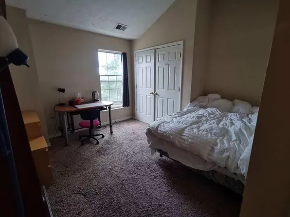 1901 N Lincoln Ave APT 301, Urbana, IL 61801