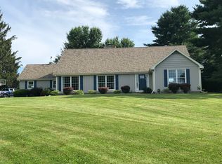 105 James Ln, Jacksonville, IL 62650