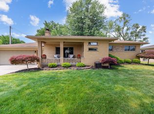 53341 Franklin Dr, Shelby Township, MI