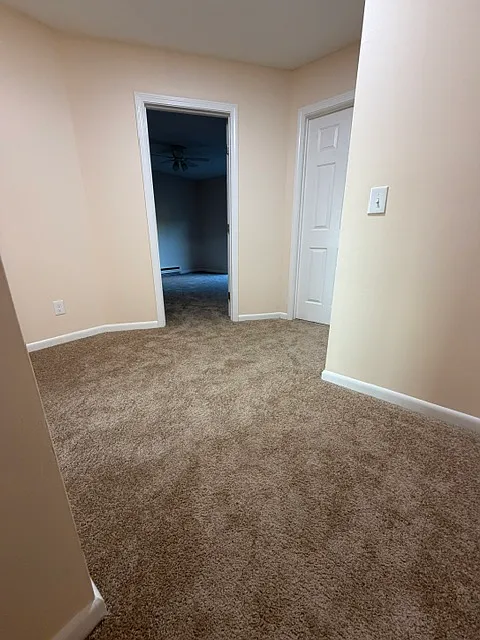 2 bed, 1280 sqft, $1,700 — Photo 3