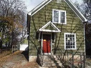 559 Plum St photo 1