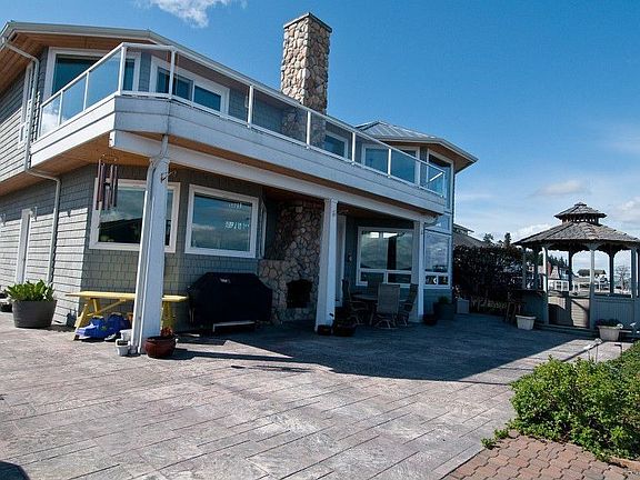 3rd image of 6559 Columbia Beach Dr