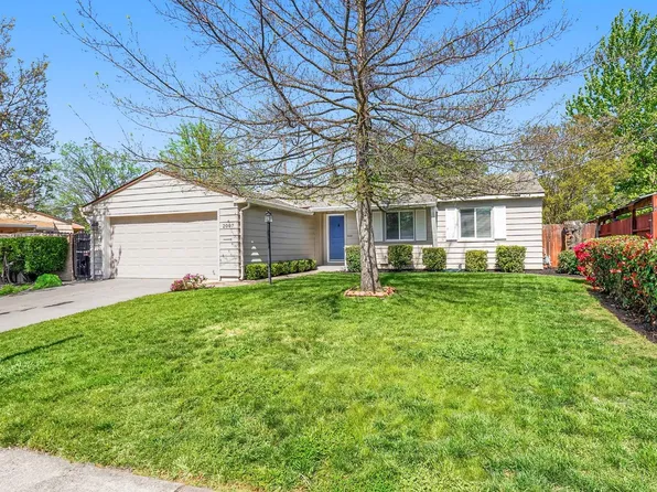 2007 Rossmoor Dr, Rancho Cordova, CA 95670