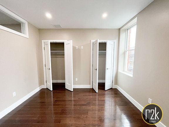 5th image of 28-13 Astoria Blvd #2A