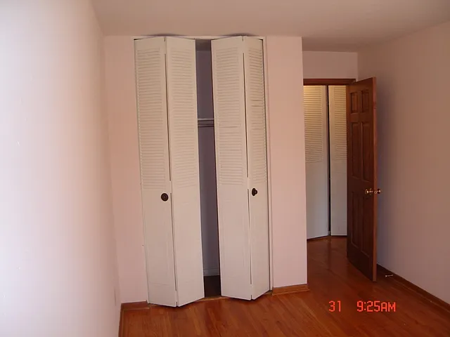 SOUTH FRANCE APARTMENTS — Photo 11