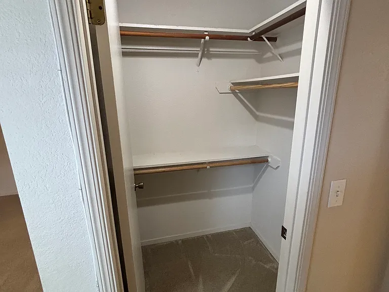 4918 W Chestnut Ave — Photo 15
