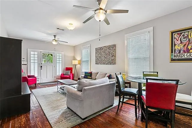2514 S Carrollton Ave — Photo 5