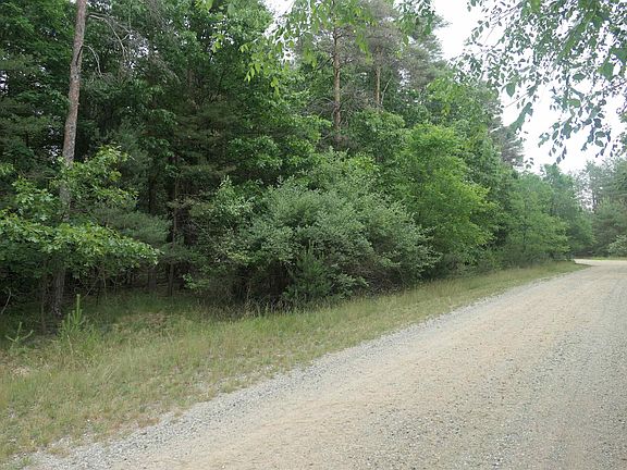 3rd image of Merrill Dr