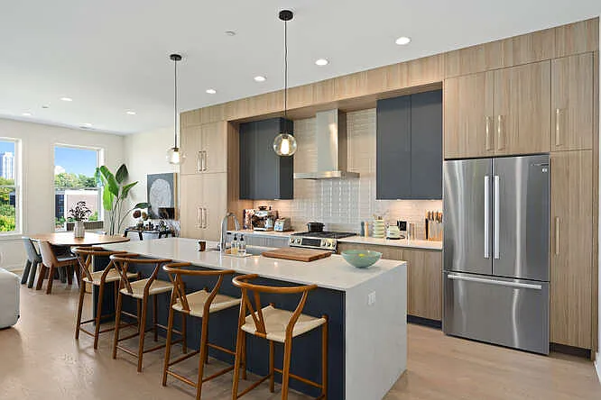 2132 N Halsted St #4 — Photo 11