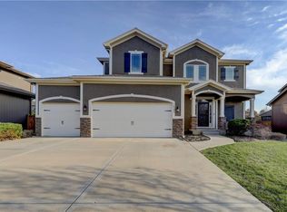16595 W 172nd Ter, Olathe, KS 66062